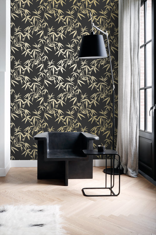 Origin Wallcoverings behang bamboe bladeren zwart en goud - 0,53 x 10,05 m - 347740 - vtwonen shop