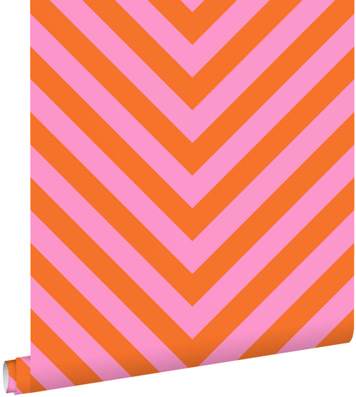 ESTAhome behang chevronpatroon oranje en roze - 50 x 900 cm - 131406 - vtwonen shop