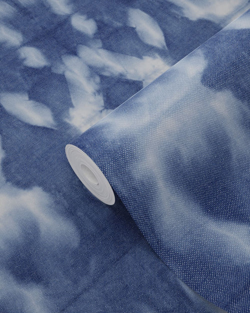 ESTAhome behang tie-dye shibori motief jeans indigoblauw - 53 cm x 10.05 m - 148685