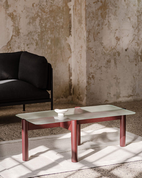 noo.ma Kob salontafel - ornamenten gehard glas, massief eiken poten, 116 x 60 x 11 cm