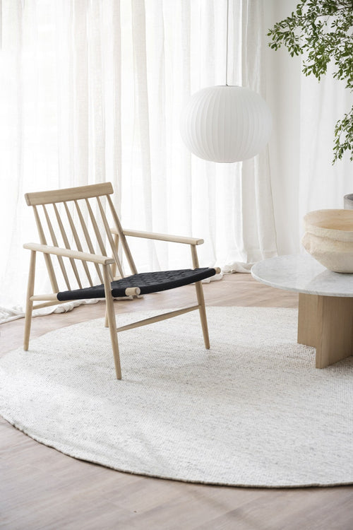 Rowico Home Canwood houten fauteuil whitewash - zwarte zitting - vtwonen shop