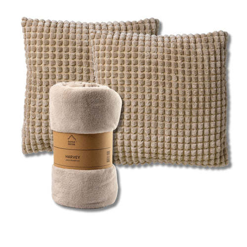 Dutch Decor - VOORDEELSET - 3-delig - Rome & Harvey - 2 sierkussens 45x45 cm - 1 plaid 150x200 cm - beige - vtwonen shop