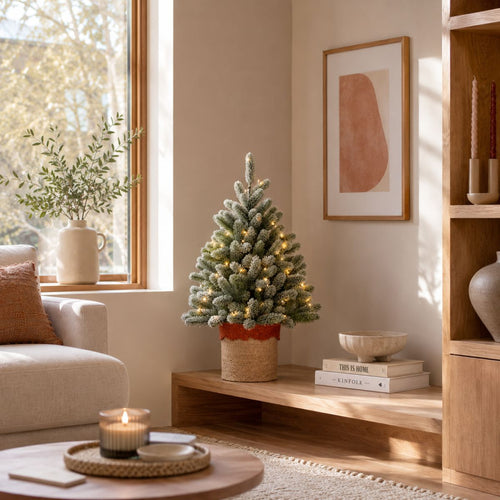Black Box Trees Nagoya Kunstkerstboom met Verlichting - Kunstboom H90 x D42 cm - Kunst Kerstboom Besneeuwde Takken - in Kunststof Pot - Kerstdecoratie