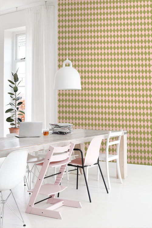 ESTAhome behang ruiten groen en roze - 50 x 900 cm - 131599 - vtwonen shop