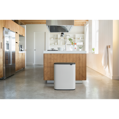 Brabantia Bo Touch Bin, met 2 binnenemmers, 2 x 30 liter - White