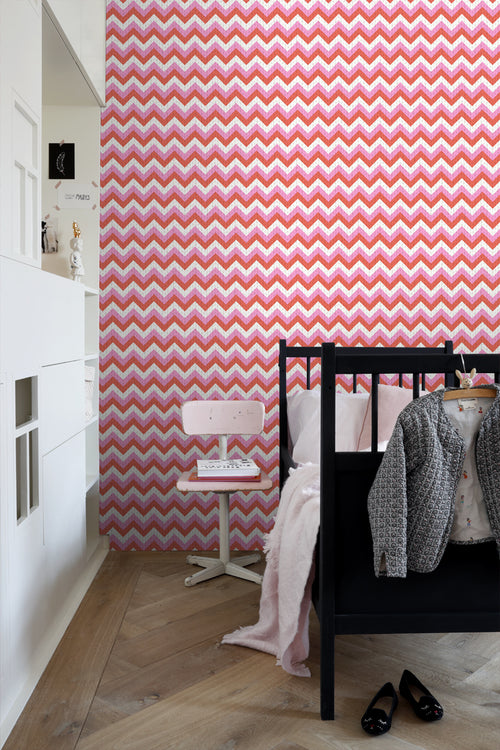 ESTAhome behang zigzag motief koraalrood en roze - 53 cm x 10.05 m - 138135