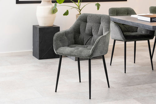 Rebellenclub Eetkamerstoel Harstad - Antraciet met een Mat Zwart Frame - vtwonen shop