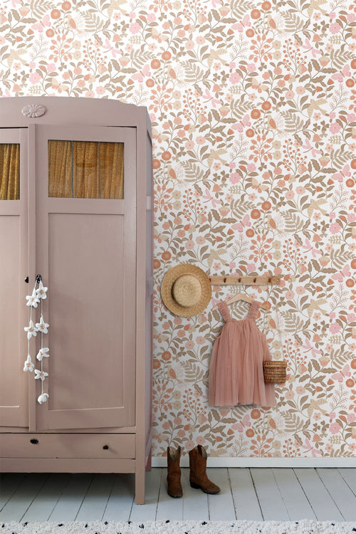 ESTAhome behang bloemen en vogels terracotta, taupe en roze - 53 cm x 10.05 m - 131391