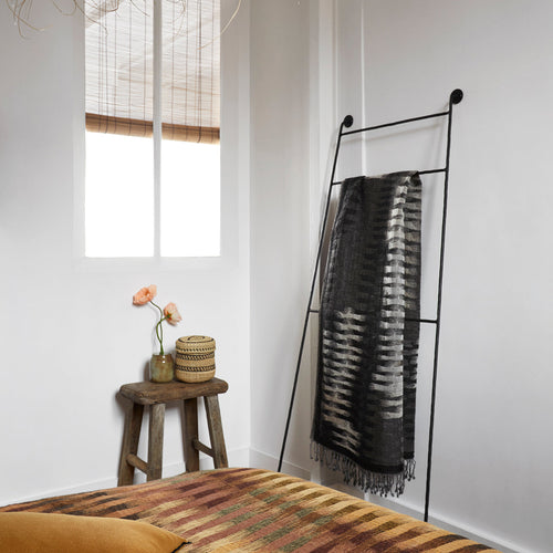 Madura Geruite Khan grafiet 240x260 cm