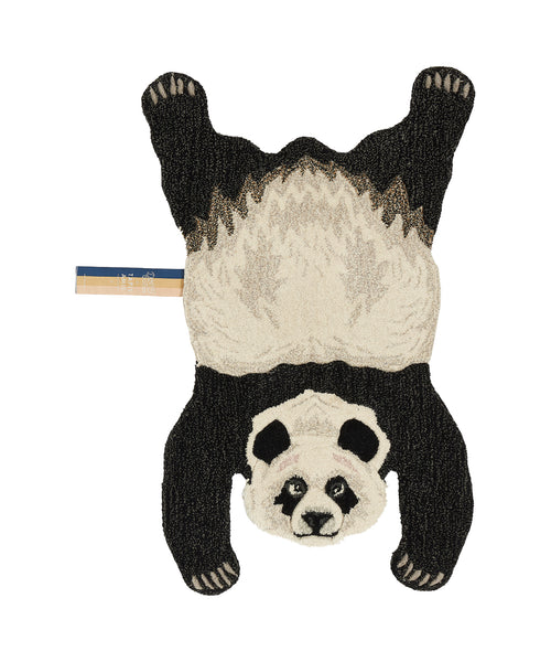 Doing Goods Plumpy Panda Vloerkleed - Klein 97 x 55 x 2 cm - 100% wol