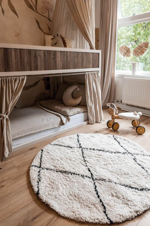 Interieur05 Berber Rond vloerkleed hoogpolig Wit/Zwart - scandinavisch - nea - 160 x 160 cm - vtwonen shop