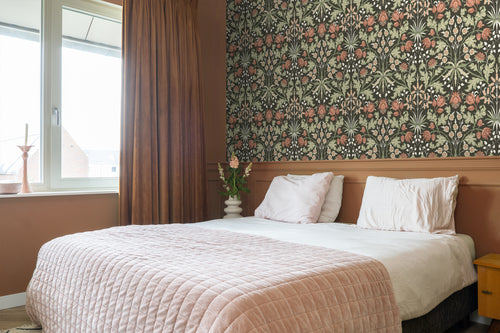 ESTAhome behang vintage bloemen in art nouveau stijl donkergroen en terracotta - 50 x 900 cm - 131183 - vtwonen shop