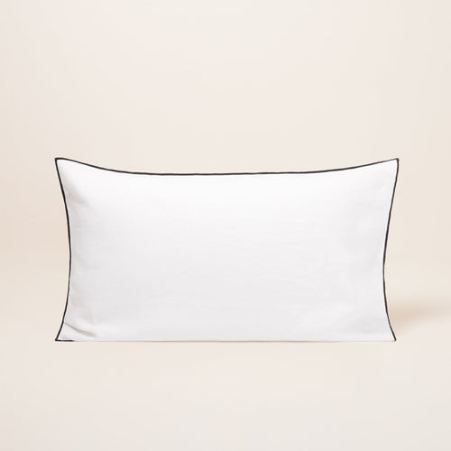 Madura Set van 2 kussenslopen Carlina puur witte en zwarte hommel 50x75 cm