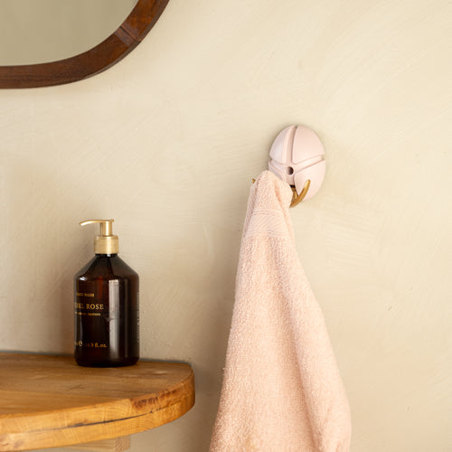 Spinder Design kapstok Tick - Pale Pink / Goud - 3 haken - vtwonen shop