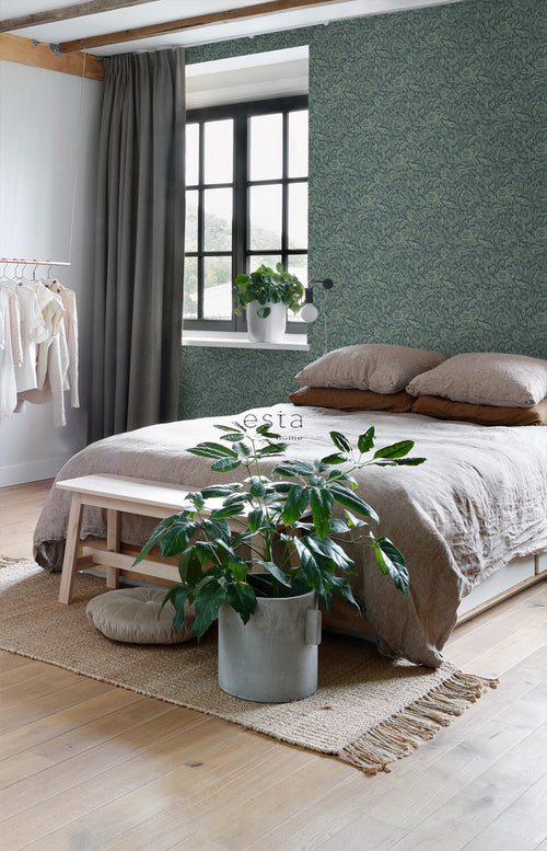 ESTAhome behang vintage bloemen donkerblauw en vergrijsd groen - 53 cm x 10.05 m - 139429