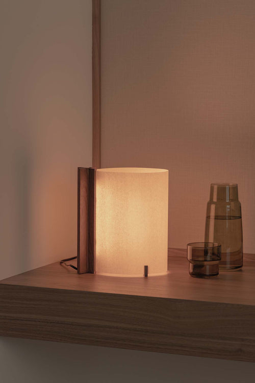 Faro Cata Cata LED-tafellamp, walnootkleur, beige kap, 2200K