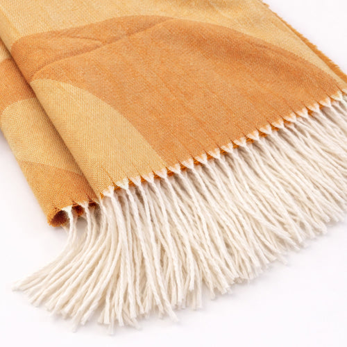 SWIRL - plaid 140x180 cm - golvend motief - Chai Tea - geel, beige