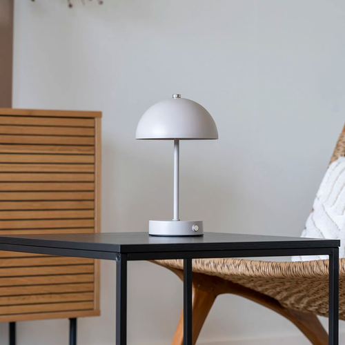 Artichok Lumi Draadloze LED Tafellamp Beige - Draadloos & Oplaadbaar - vtwonen shop