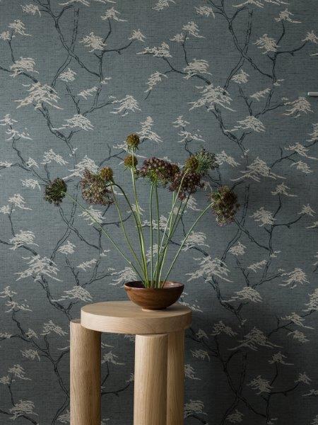 Borastapeter behang bladeren vergrijsd blauw - 53 cm x 10.05 m - 660288 - vtwonen shop