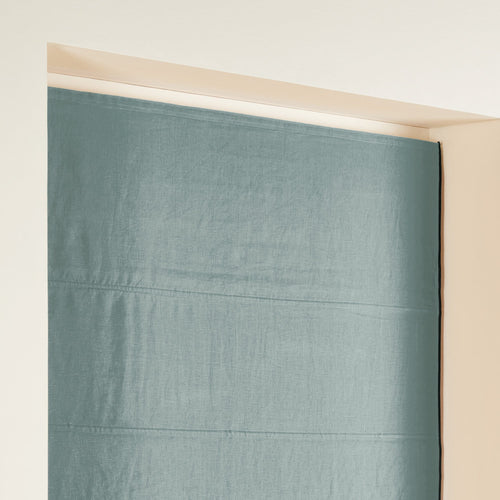 Madura Verduisteringsrolgordijn Carlina groen van grijze en zwarte hommel 120x220 cm