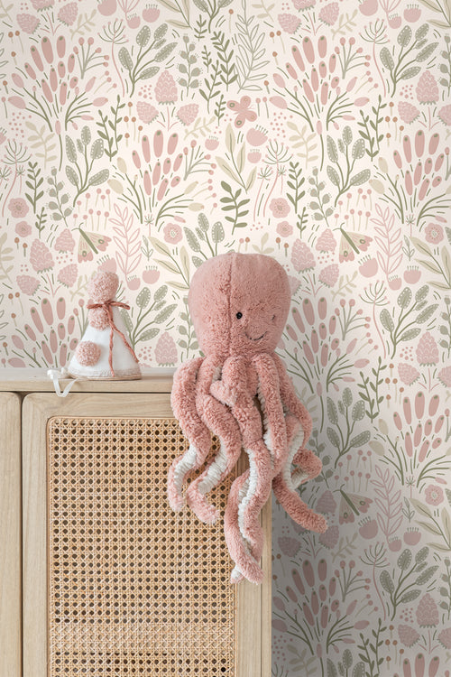 ESTAhome behang bladeren en bloemen wit en licht roze - 50 x 900 cm - 131384 - vtwonen shop