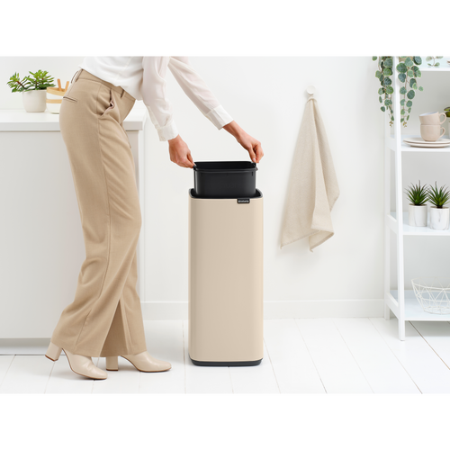 Brabantia Bo Touch Bin, 30 liter - Soft Beige - vtwonen shop
