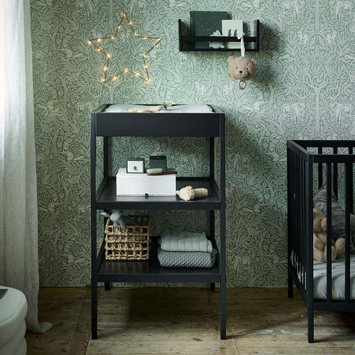 Petite Amélie Luiertafel Hêtre – Zwart – Twee planken - Ruimtebesparend - Duurzaam met melamine coating - vtwonen shop