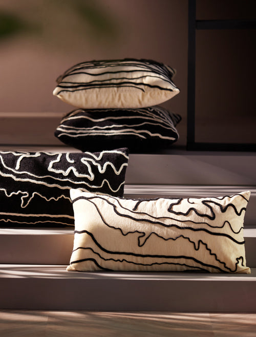 Light & Living kussen CASTRO - 60x30x10cm - zwart - vtwonen shop