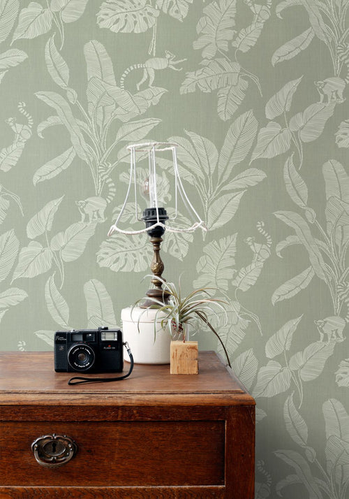 ESTAhome behang apen en jungle bladeren groen - 50 x 900 cm - 139863