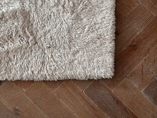 Hoogpolig vloerkleed Odelia beige/wit - Interieur05 - 230 x 160 cm - vtwonen shop