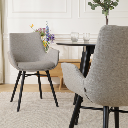Nolon Nena-Eef Eetkamerstoel Warm Grijs - Zwarte Houten Poten - vtwonen shop