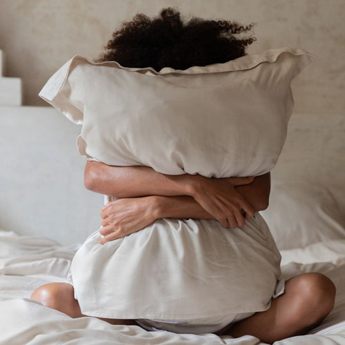 Coco & Cici - Tencel Twill Dekbedovertrek 220 x 260 cm - 2 Persoons Beddengoed - Beige - Lyocell - Ritssluiting & Extra Zacht - 2 Kussenslopen (60x70) - vtwonen shop