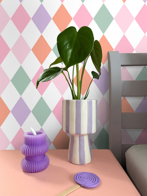 ESTAhome behang ruitjes lila paars, oranje en roze - 50 x 900 cm - 131765