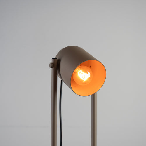 EGLO vloerlamp Tilston - 142.5 cm - zandkleur - vtwonen shop