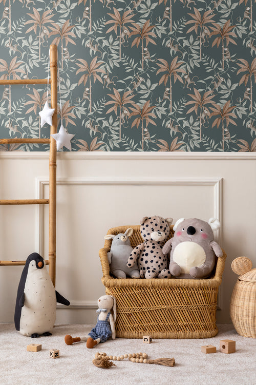 Borastapeter behang jungle dieren vergrijsd blauw - 53 cm x 10.05 m - 660621 - vtwonen shop