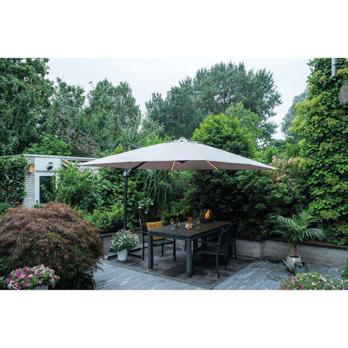 Garden Impressions zweefparasol Lumen LED zand kleurig doek - 300x300 cm - vtwonen shop