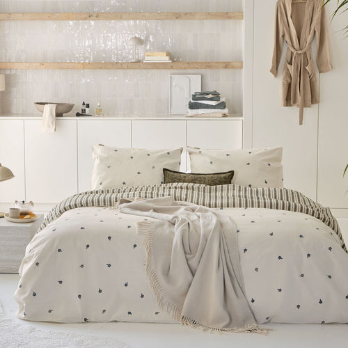 Walra - Dekbedovertrek Remade Blossom Lines - 240x220 cm - Off White / Groen