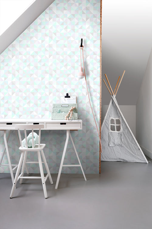 Origin Wallcoverings behang driehoekjes pastel paars, mintgroen, glanzend zilvergrijs en pastelblauw - 53 cm x 10.05 m - 337205 - vtwonen shop