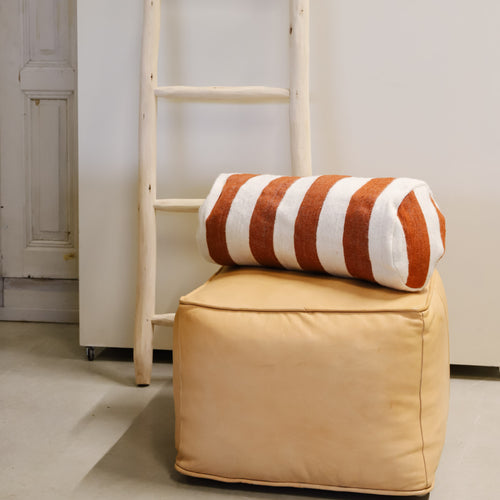 Household Hardware - Kussen - Rol Kussen - Bruine Strepen - vtwonen shop