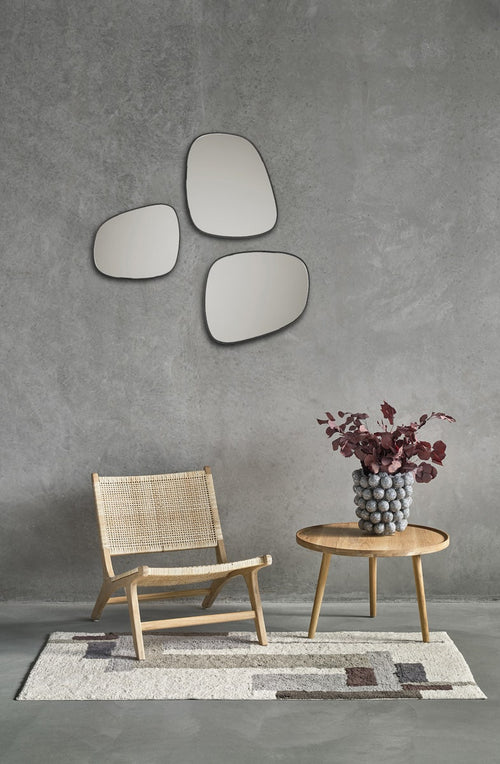 Villa Collection Venja asymmetrische spiegel zwart - 34 x 40 cm - vtwonen shop