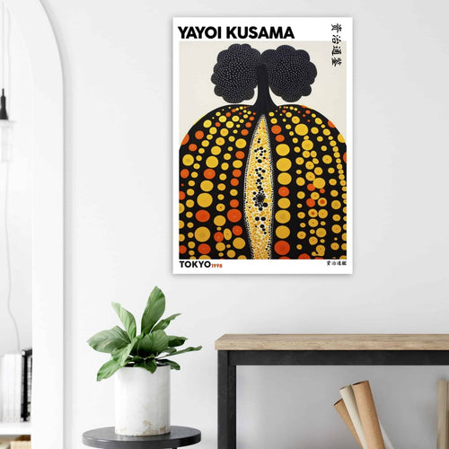 Artfulprints Poster met Lijst Yayoi Kusama - Tokyo pumpkin 1998   - 70x100 cm - Geel