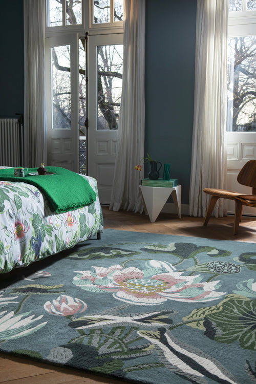 Vloerkleed Wedgwood Waterlily midnight pond 038608 120x180 cm