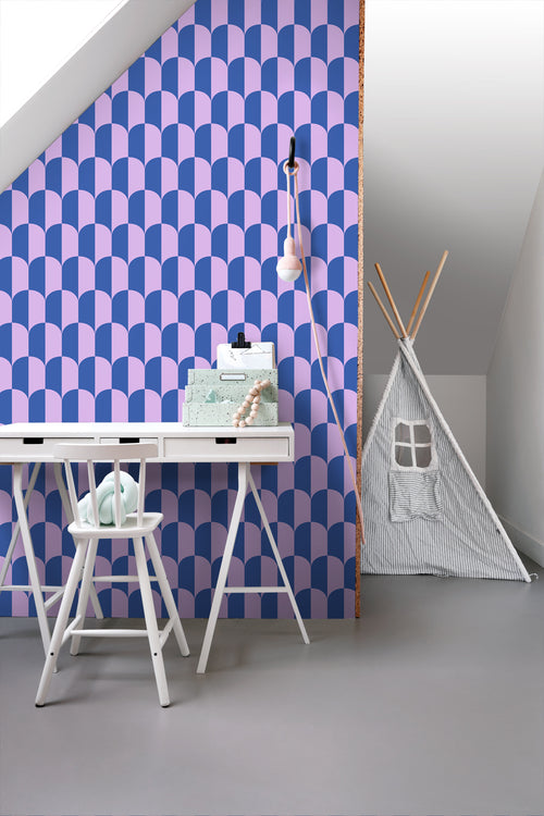 ESTAhome behang art deco bogen lila paars en koningsblauw - 53 cm x 10.05 m - 139983 - vtwonen shop