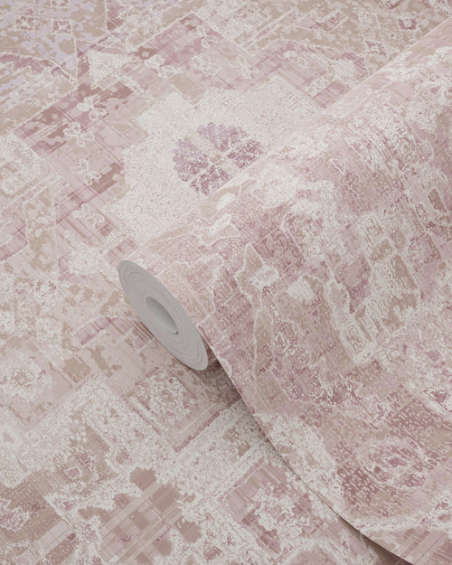 ESTAhome behang oosters kelim tapijt lichtpaars - 50 x 900 cm - 131363 - vtwonen shop