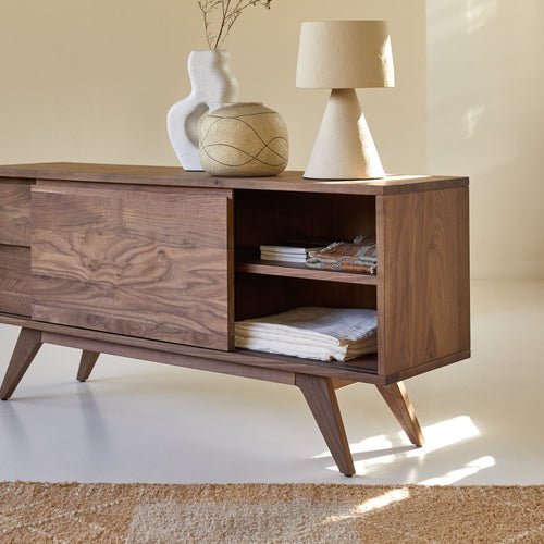 Tikamoon Tv-meubel van massief notenhout 130 cm - Bruin - vtwonen shop