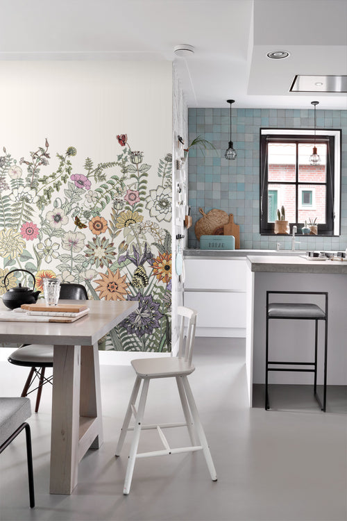 ESTAhome fotobehang bloemen & vlinders groen, oranje en paars - 250 x 279 cm - 159107