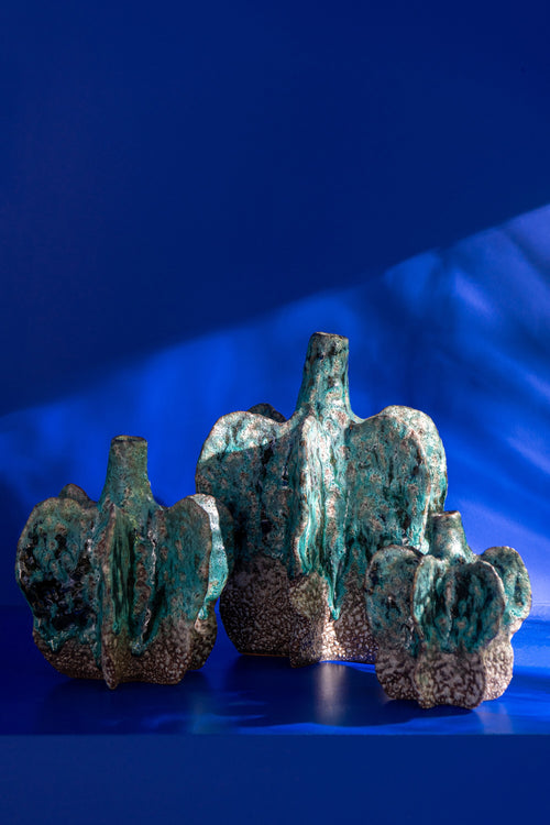 J-Line vaas Naga - keramiek - azuur/bruin - small - Ø 12.5 cm