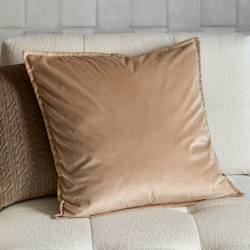 Rivièra Maison RM Velvet Pillow Cover flax 60x60 - Polyester - Flax - vtwonen shop