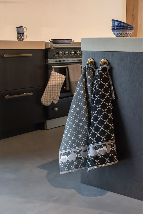 Luxe Keukendoek en Theedoek Koe Zwart - Bunzlau Castle - 100% biologisch GOTS katoen - vtwonen shop