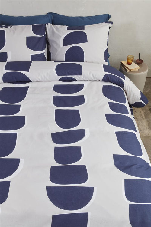 vtwonen dekbedovertrek Moons - 240x200/220 cm - indigo - vtwonen shop